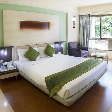 Treebo Archana Residency Hotell Thane Eksteriør bilde